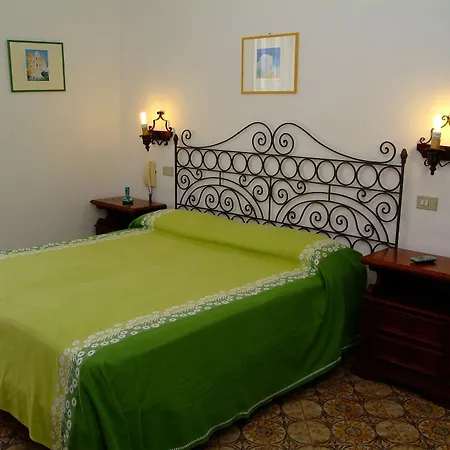 Don Pedro Hotel 3*