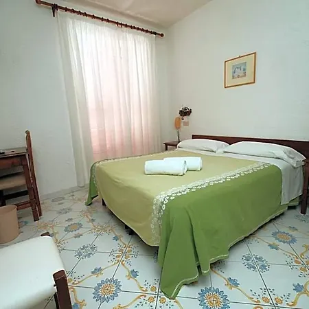 Don Pedro Hotel Ísquia